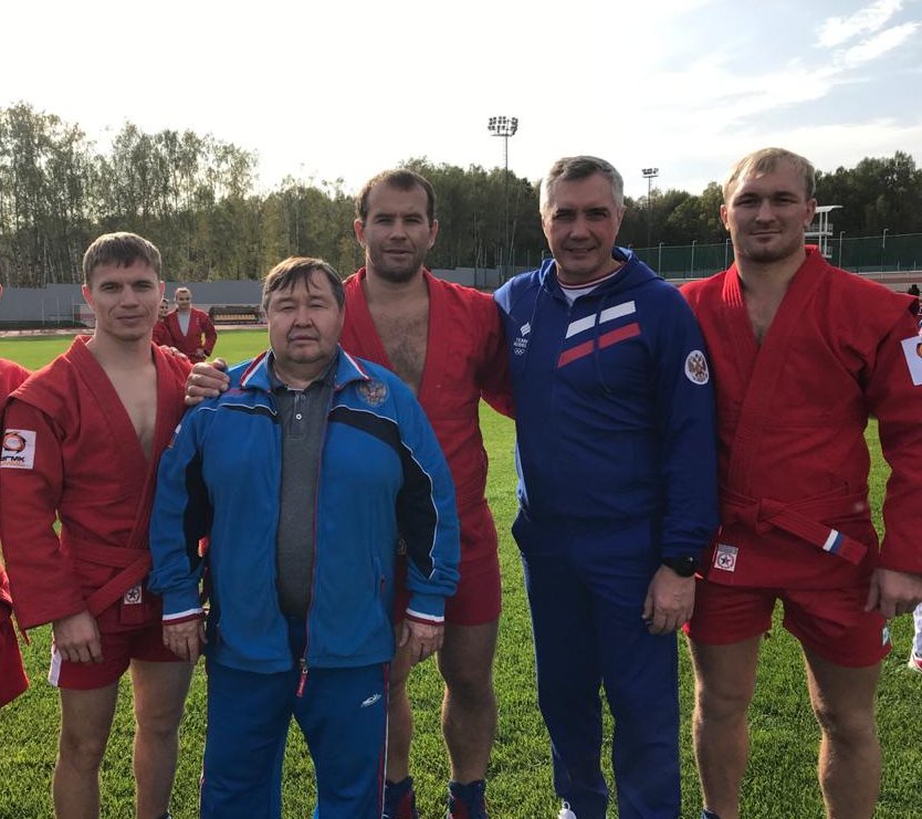 Трое самбистов КС УГМК в составе российской команды завершают тренировочный сбор к чемпионату Европы
