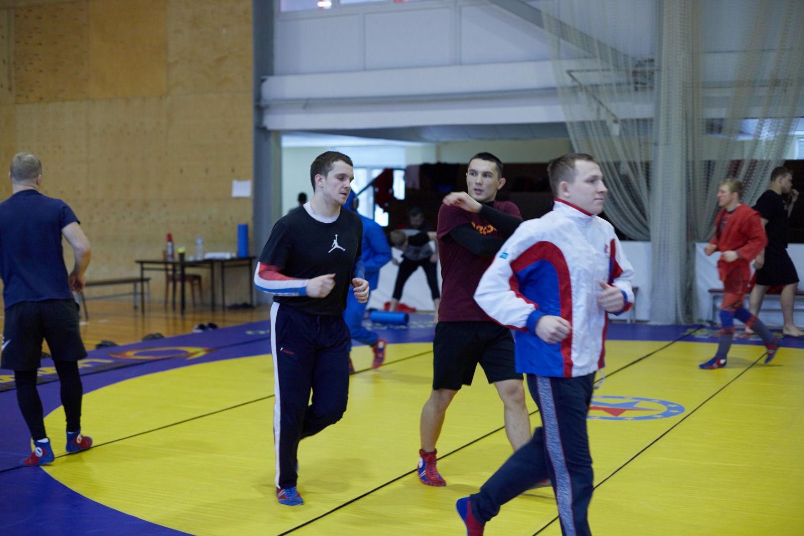 Самбисты УГМК завершили подготовку к чемпионату страны в Брянске